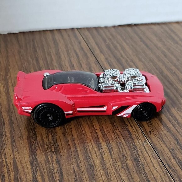 2020 Hot Wheels #193 Muscle Mania Rodger Dodger 2.0 red - Picture 1 of 5